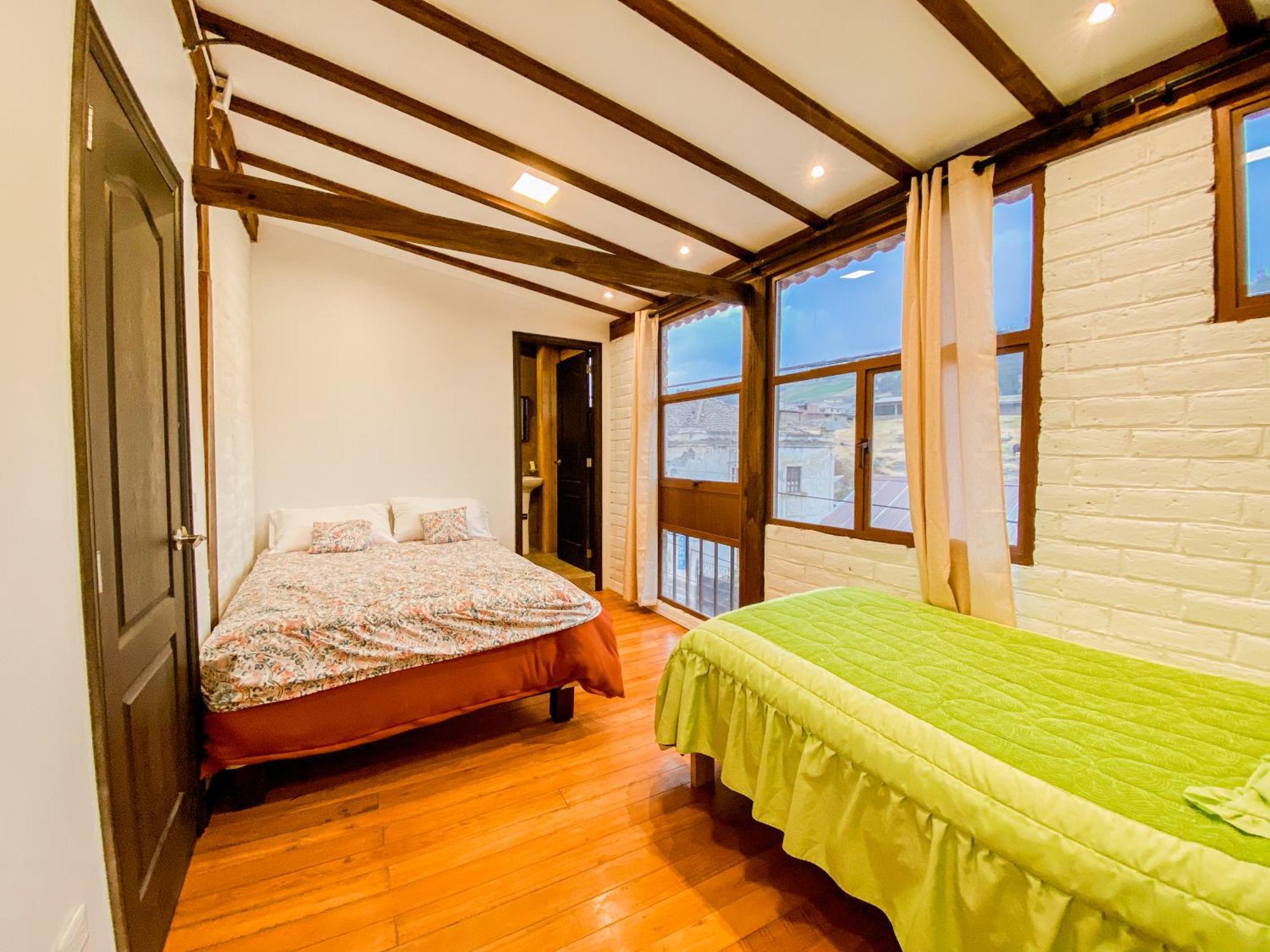 Chuza Longa Home Guamote Экстерьер фото