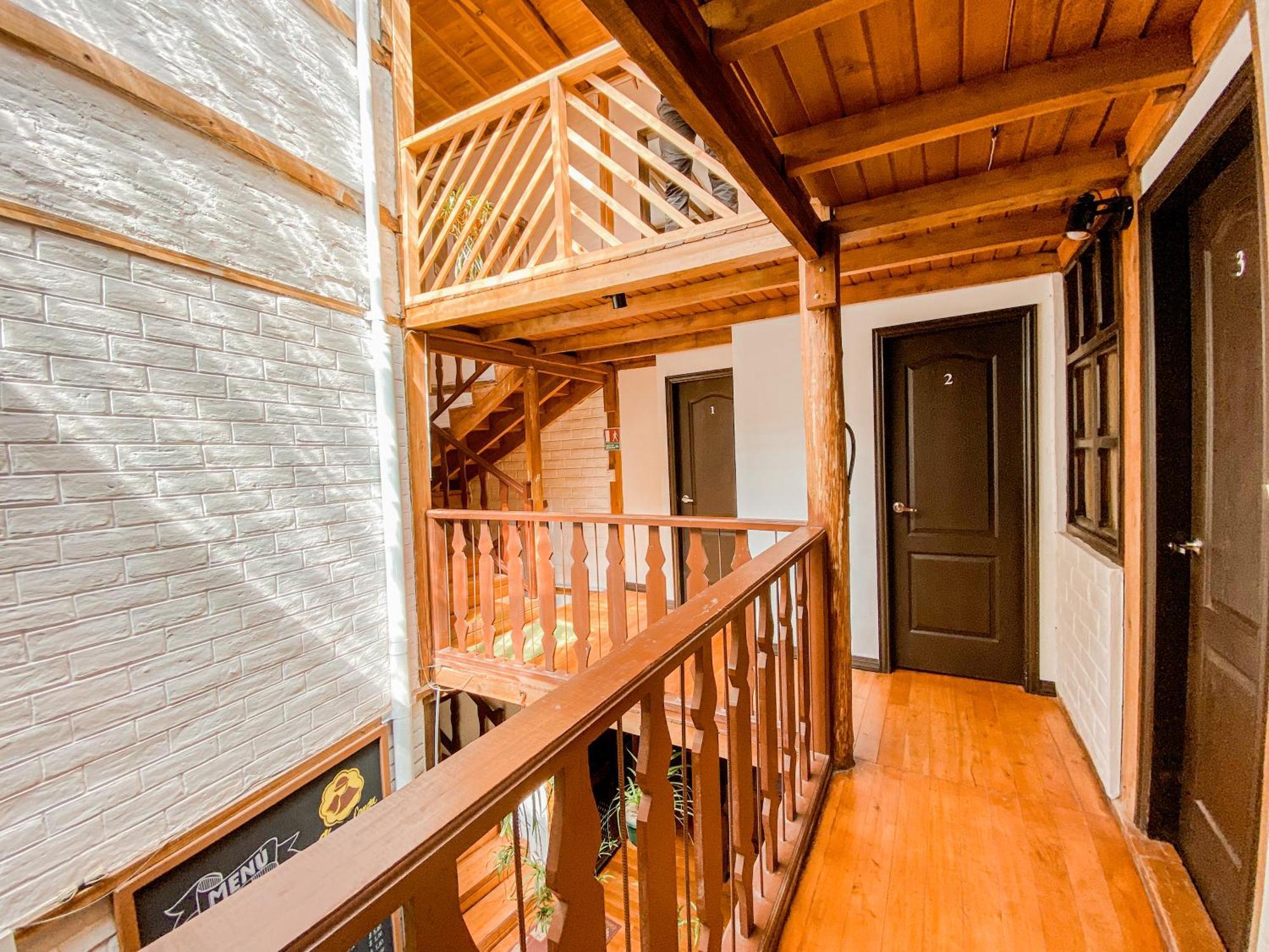 Chuza Longa Home Guamote Экстерьер фото